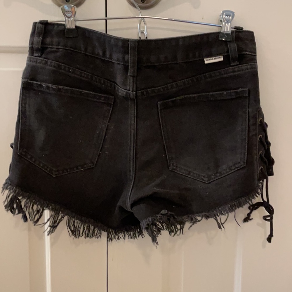 Billabong black jean shorts - Picture 2 of 3